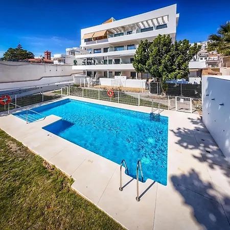 Appartement Vivi Homes - Alira, Pool, Terrace, Close To