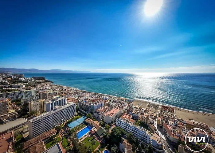 Апартаменты Vivi Homes - Alira, Pool, Terrace, Close To Торремолинос